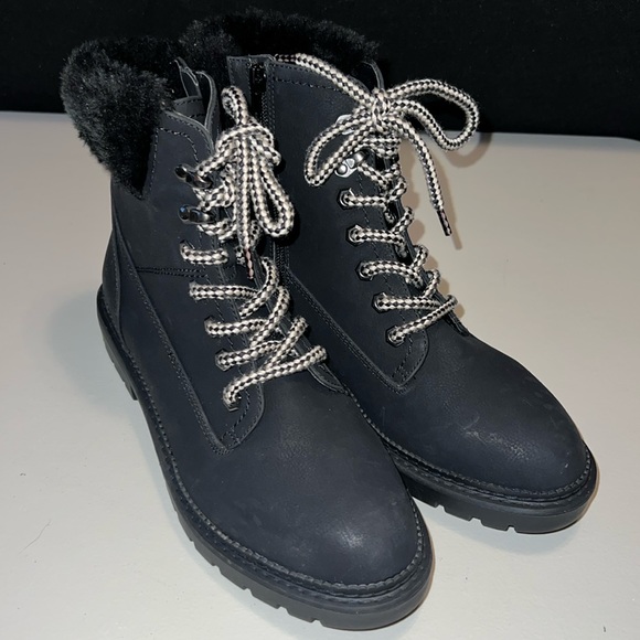 Shoes - Lane Bryant black boots